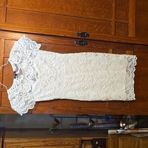 Size Small Lined Lace Dress By Ambiance